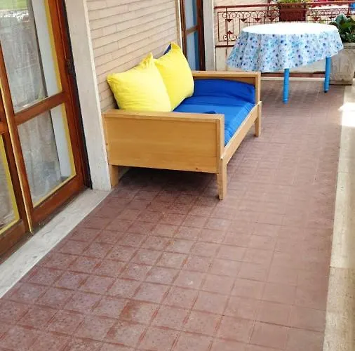 Apartment With 2 Bedrooms In Ladispoli With Enclosed Garden 300 M From The Beachの写真