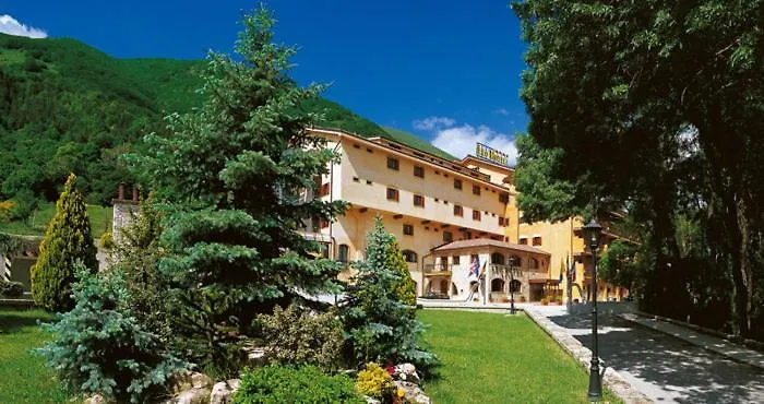 Leo Hotel Leonessa photo