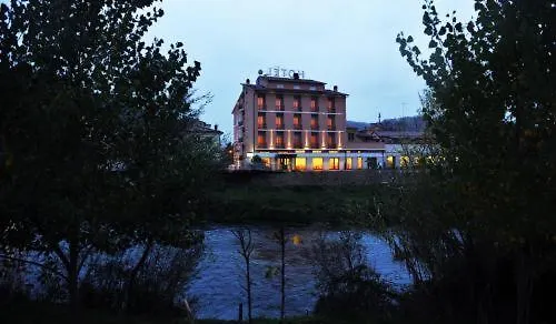 Photo de Hotel Cavour Rieti