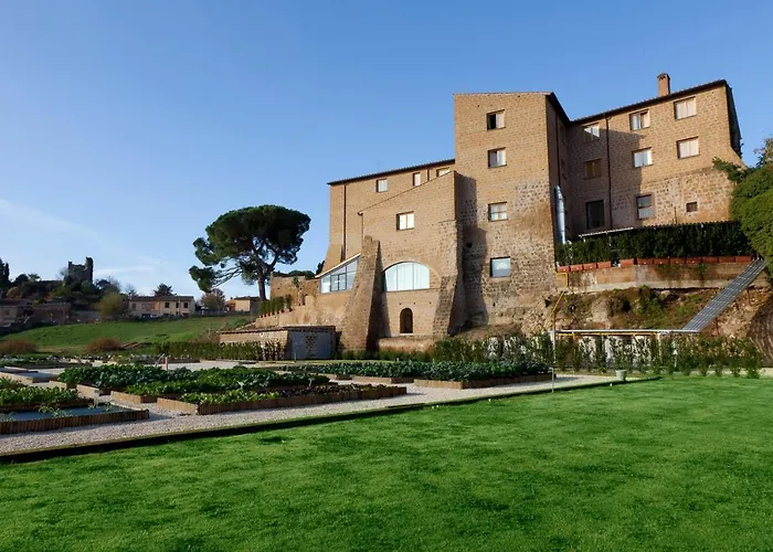 Campus Etoile Academy Hotel Tuscania photo