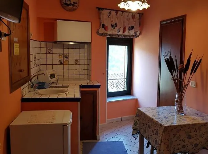 Cosy Studio Apartment Between Rome And Ski Resort Collepardo photo