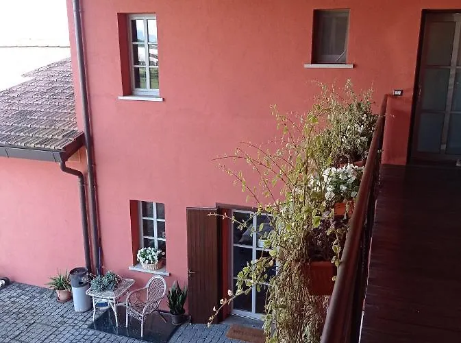 Il Casale Di Giulia Di Aprilia Bed & Breakfast photo