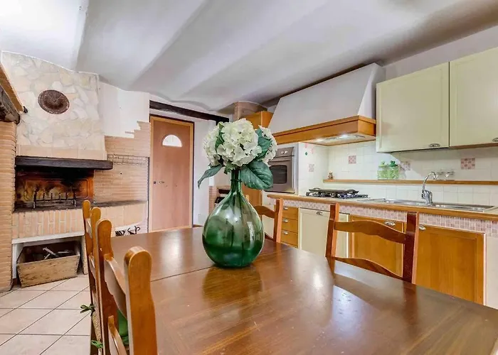 Romantico Appartamento Panoramico Nel Borgo Montecelio fotorgafie
