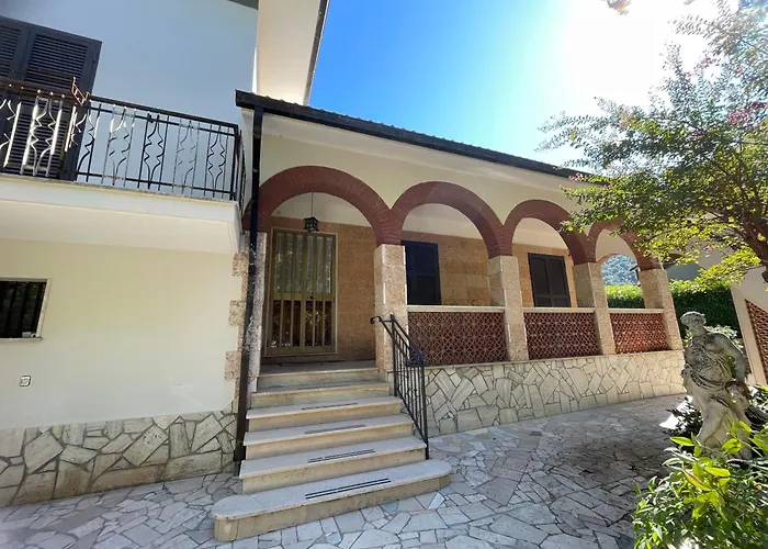 Фото Вилла La Fonte Segreta Montelanico