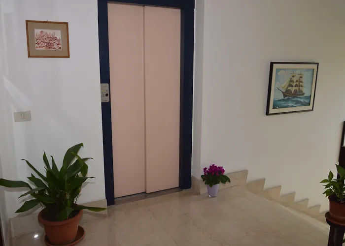 Domus Achille Fosco - Casa Per Ferie Hotel Ciampino foto