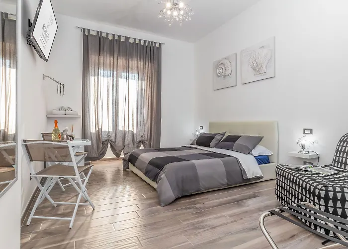 Scirocco Rooms Civitavecchia photo