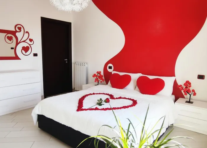 הוילה Pontinia La Casa Degli Amanti Con Jacuzzi תמונה