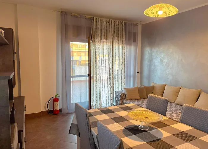Photo de Sofia Apartment - Bright And Spacious Flat In Central Nettuno, Steps From The City Center, Beaches, And Train Station
