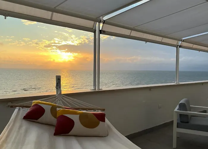 Apartmán Seafront Penthouse Near Rome Campo Jemini fotorgafie