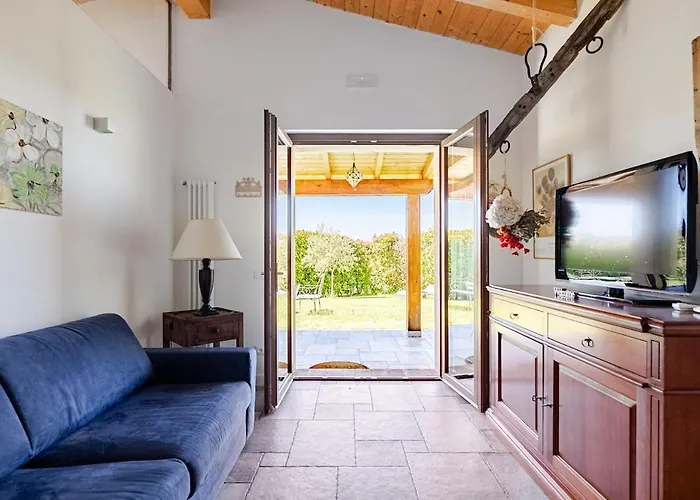 Umbrian Olive Grove Cottage- Pool & Garden Retreat San Valentino  photo