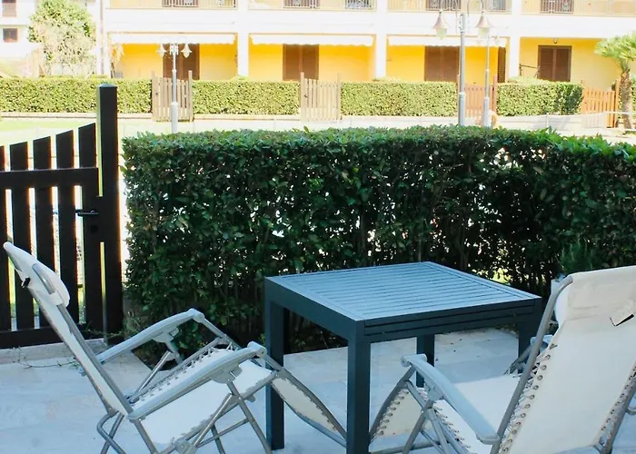 foto di Il Pratino sul Lago Capodimonte